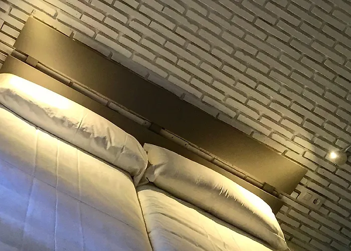 Отель Le Vintage 2*